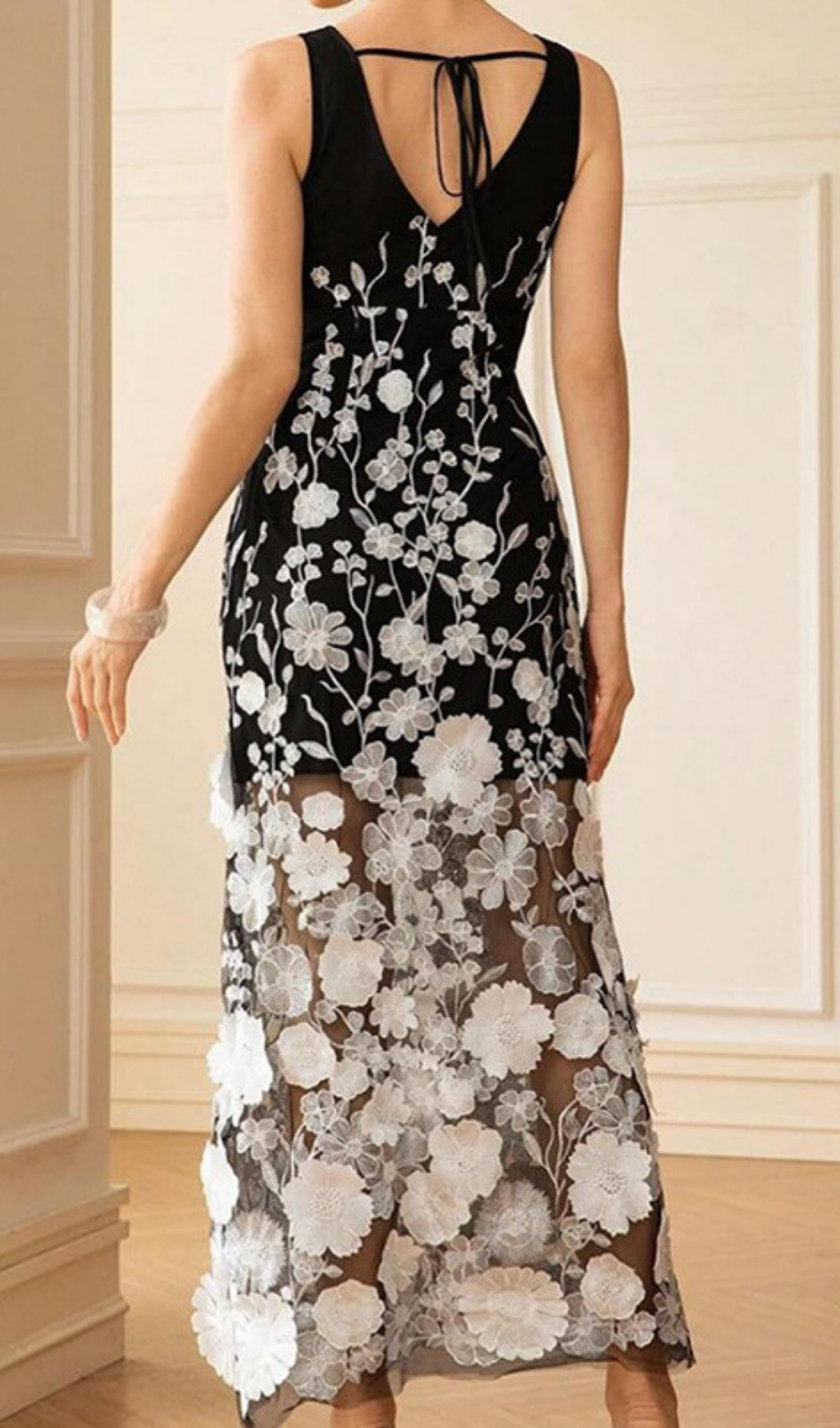 Eolande Black 3D Floral Applique V-Neck Maxi Dress