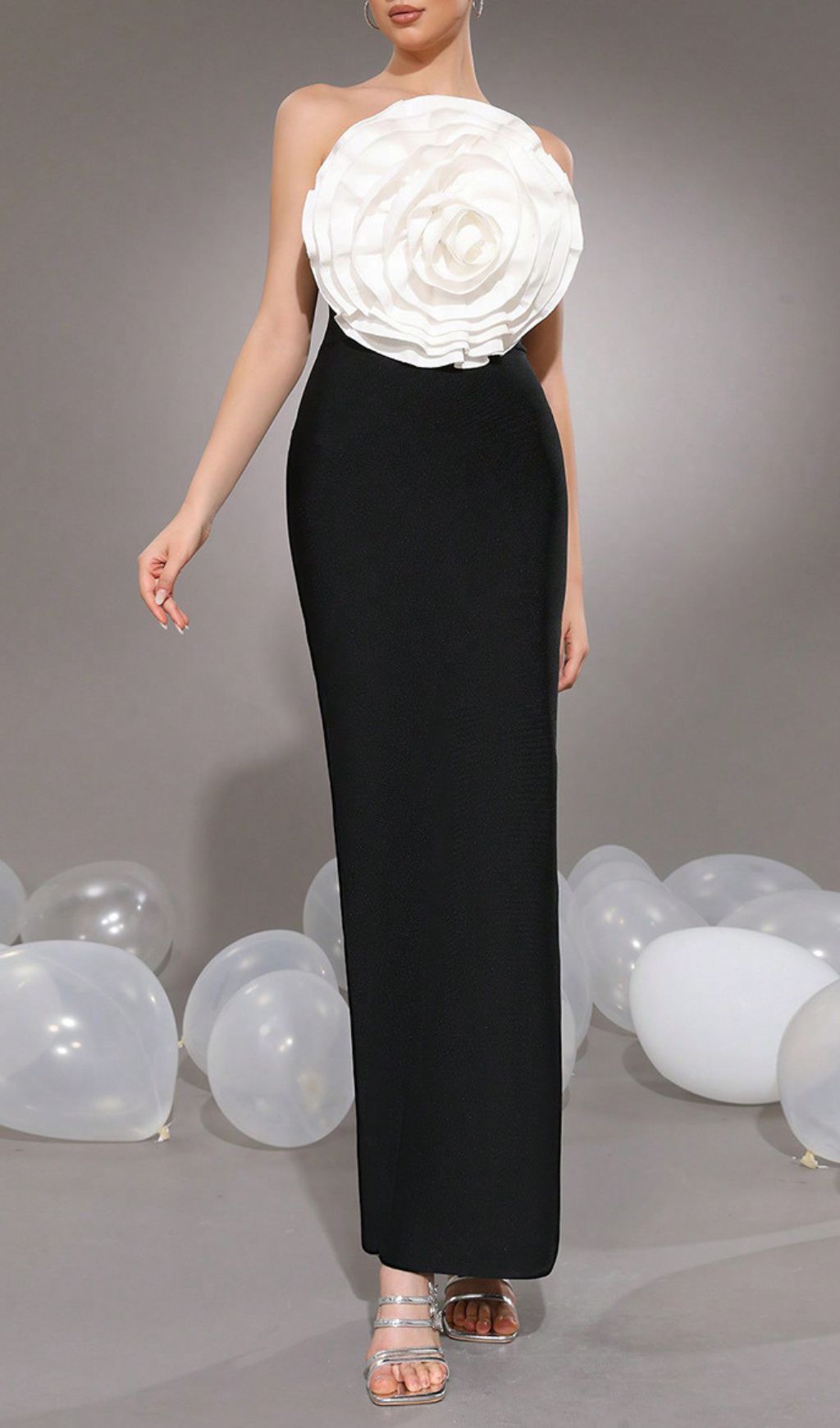 Hamo Strapless White Floral Bandage Maxi Gown