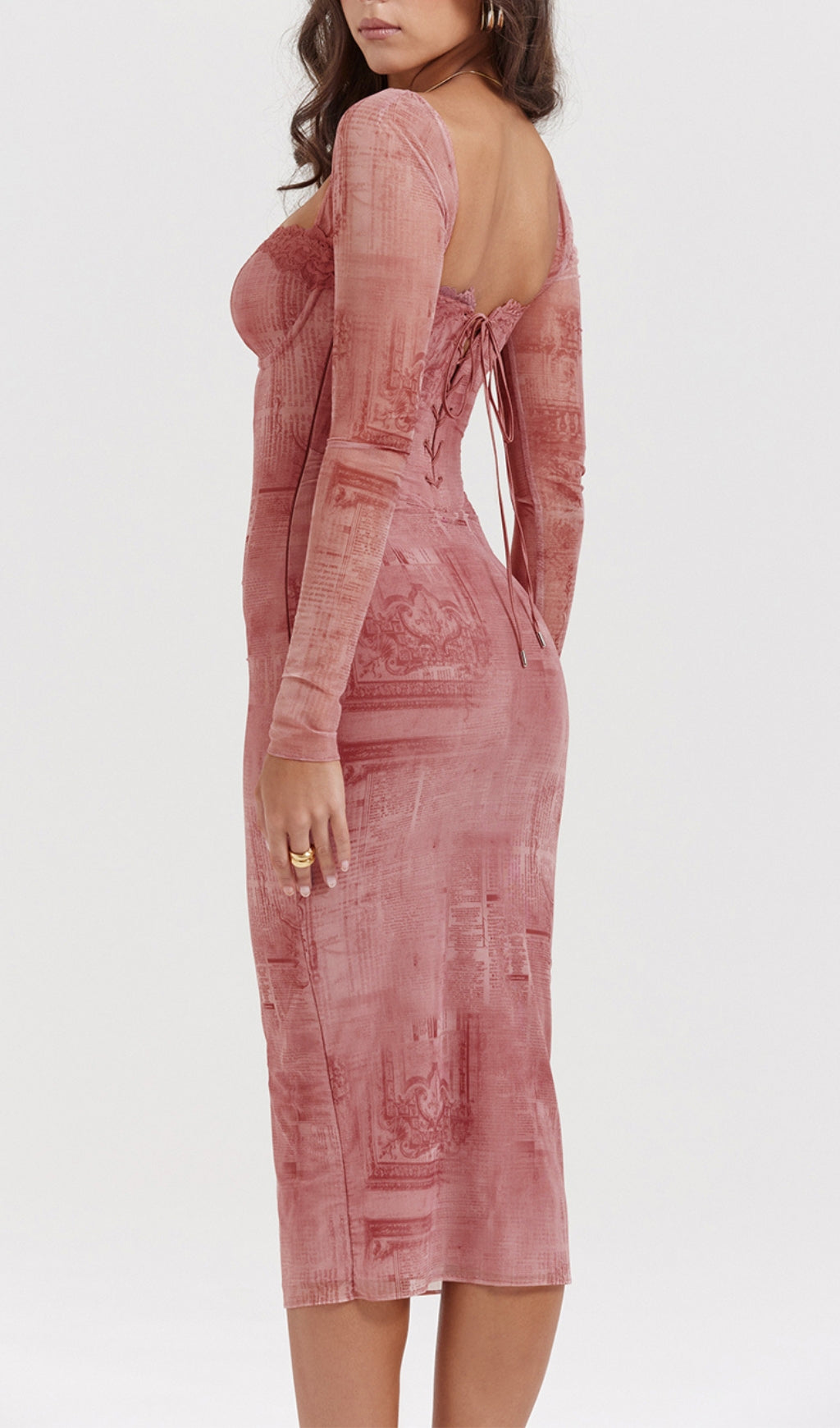 Chic Dusty Rose Vintage Print Bodycon Midi Dress with Lace Trim