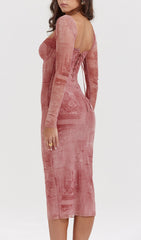 Chic Dusty Rose Vintage Print Bodycon Midi Dress with Lace Trim