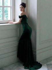 Green Mermaid Velvet Long Wedding Party Dress