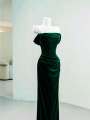 Dark Green Velvet Off Shoulder Wedding Party Dress