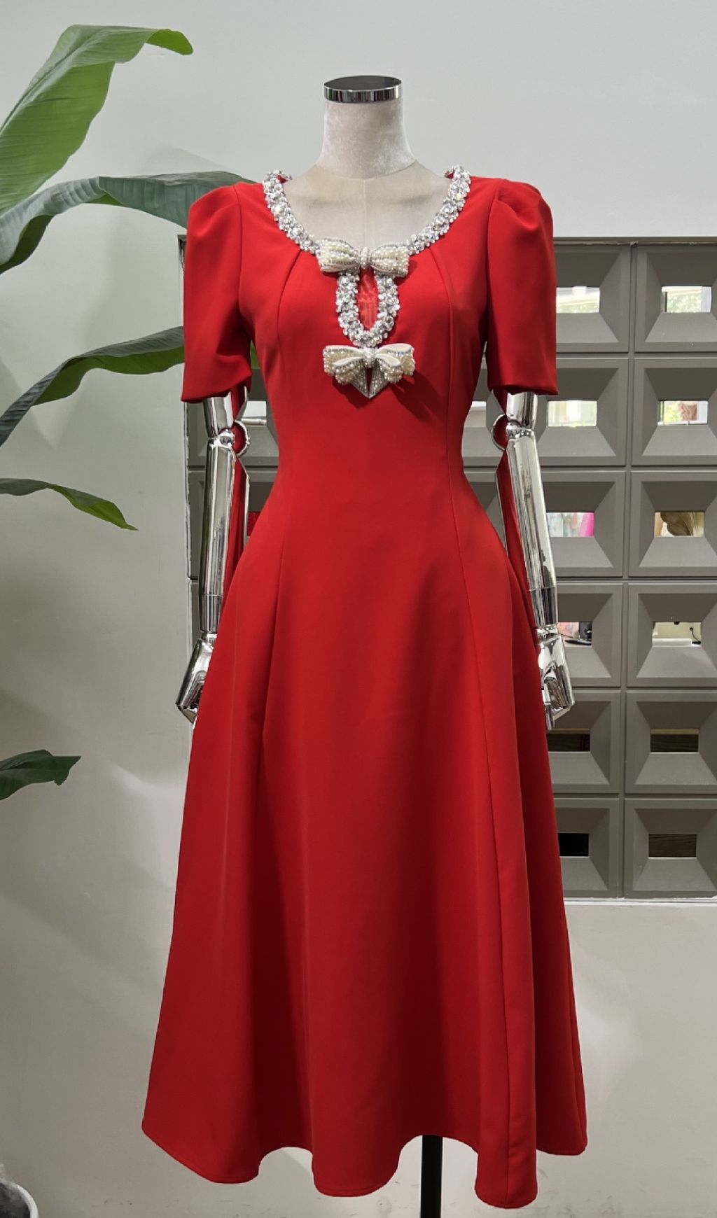 Faizah Sparkling Bow Beaded Midi Dress with Pockets