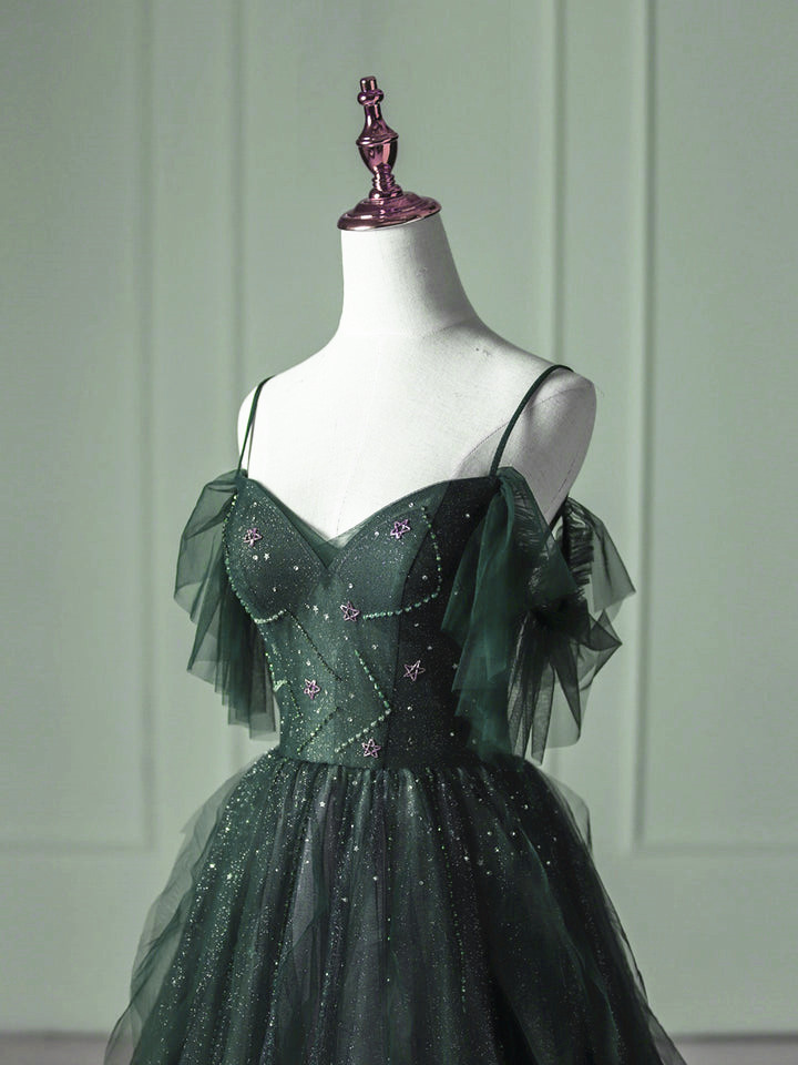 Vestido de fiesta de tul verde con hombros descubiertos, corte A y cuentas 
