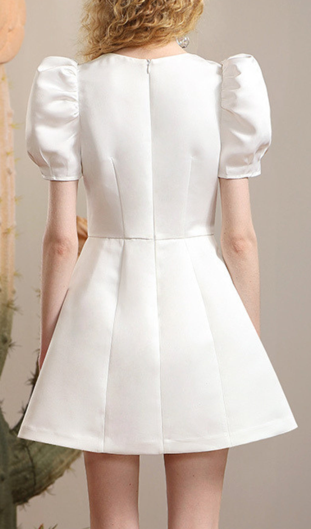 Conal White Sweetheart Bow Puff Sleeve Mini Dress