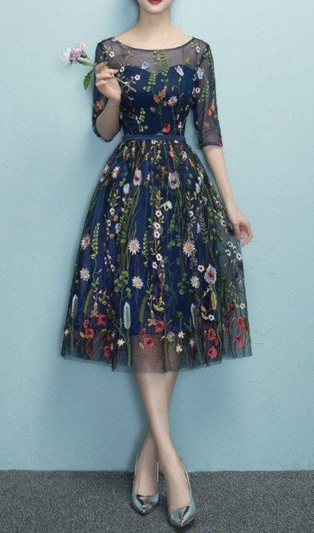 Daphne Elegant Floral Embroidered Mesh Midi Dress