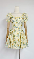 Charming Fantasia Floral Square Neck Mini Dress