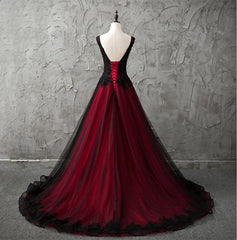 Vestido de fiesta encantador sin mangas con apliques de encaje negro y rojo y cuentas 
