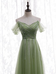 Vestido de fiesta largo con escote en forma de corazón y cuentas verde claro 
