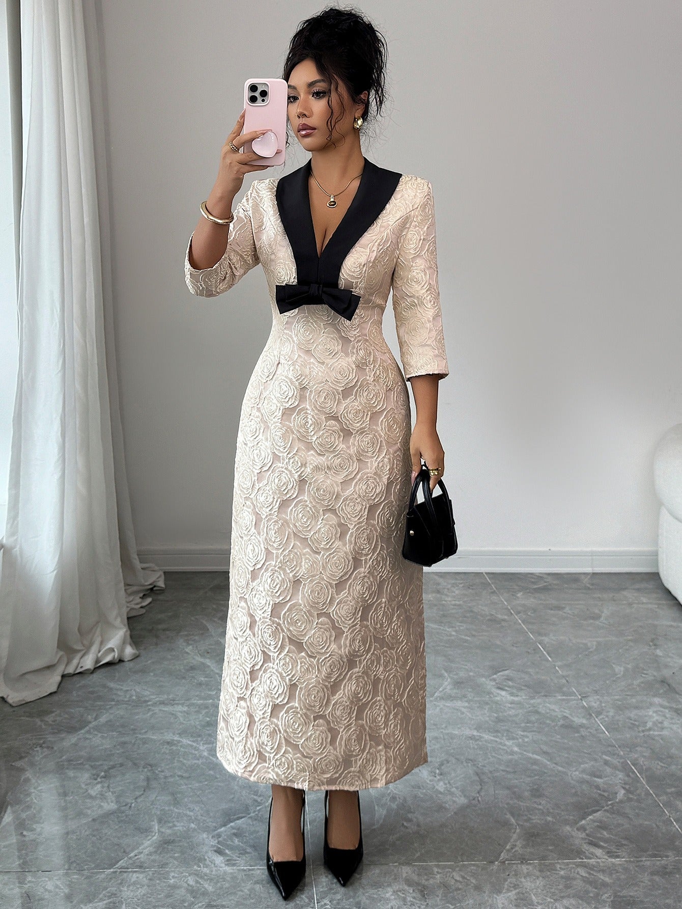Elegant Blue Lace Long Sleeve Midi Dress with Statement Satin Bow