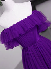 Vestido de fiesta largo con hombros descubiertos de tul morado oscuro 
