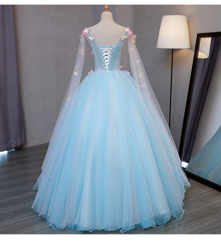 Hermosos vestidos de fiesta con encaje de mariposa azul claro 