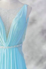 Vestido de noche largo sexy de gasa azul claro sin espalda 