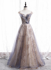 Hermoso vestido de fiesta de tul con apliques de encaje en forma de A 