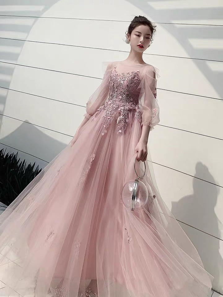 Charminig Pink Tulle Long Sleeves Round Neckline Party Dresses