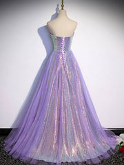 Vestido largo de fiesta con escote corazón de tul y lentejuelas color lavanda 
