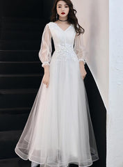 Vestido de fiesta de boda sencillo de tul blanco con mangas largas y encaje 