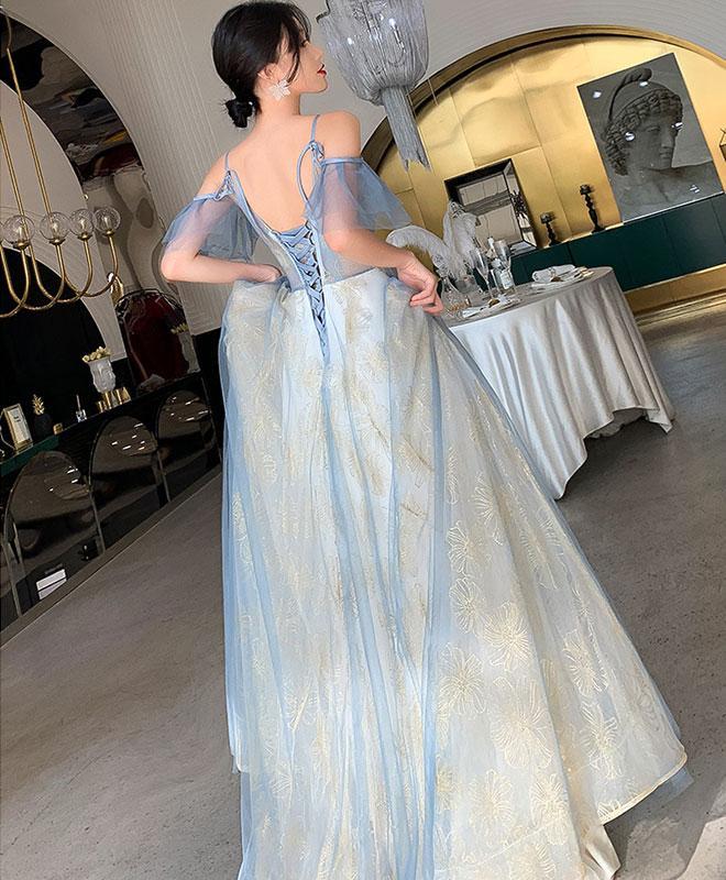 Hermoso vestido formal largo con escote en V y apliques de encaje en azul claro 