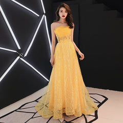 Unique Yellow Tulle Style Beaded Flowers Formal Gown